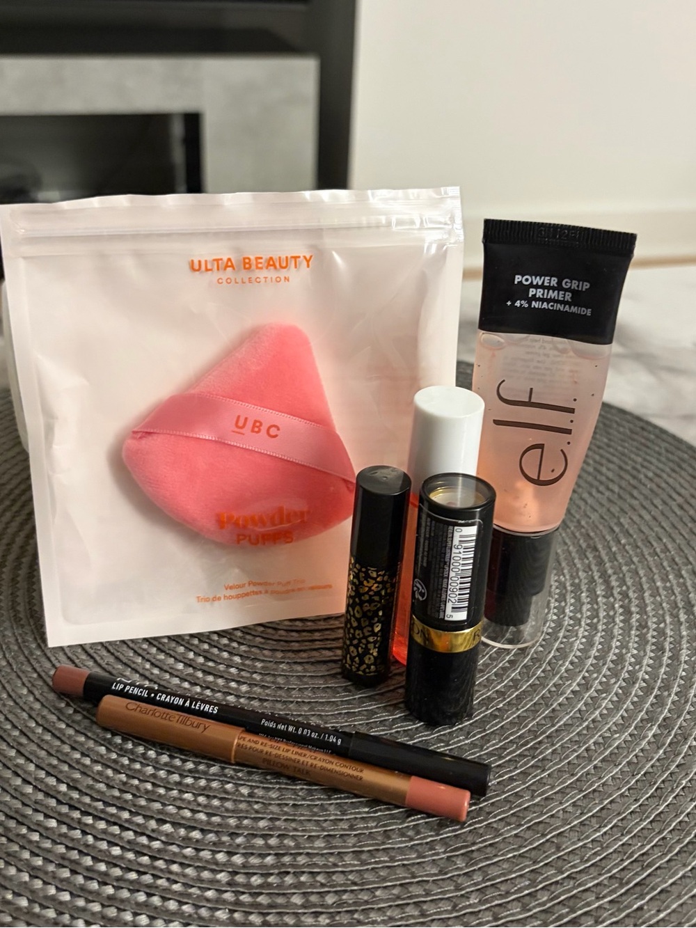 trendy tiktok makeup/beauty set!!